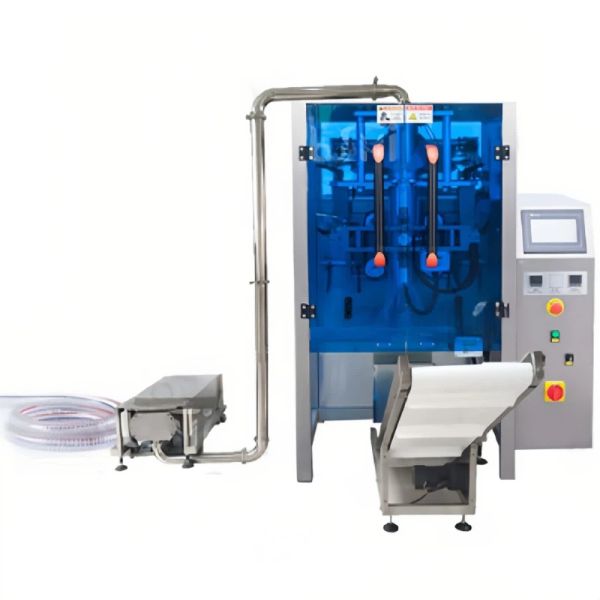 3.5kw Automatic Liquid Packing Machine Heavy Duty Liquid Filling Packing Machine QNLP-BS420