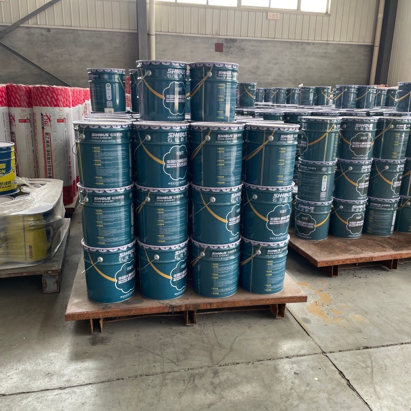Solvent Free Non Curing Rubber Asphalt Bituminous Waterproofing Coating Creep Type Self Healing