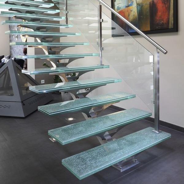 OEM/ODM Escalera de vidrio de diseño elegante personalizado con barandilla de vidrio y led automático