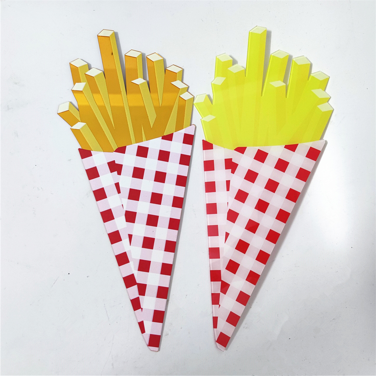 Customize UV Printed Plastic French Fries Checkered Cone Pop Art Hanging