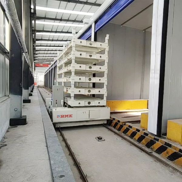 Travaux de transport de marchandises par voie ferrée