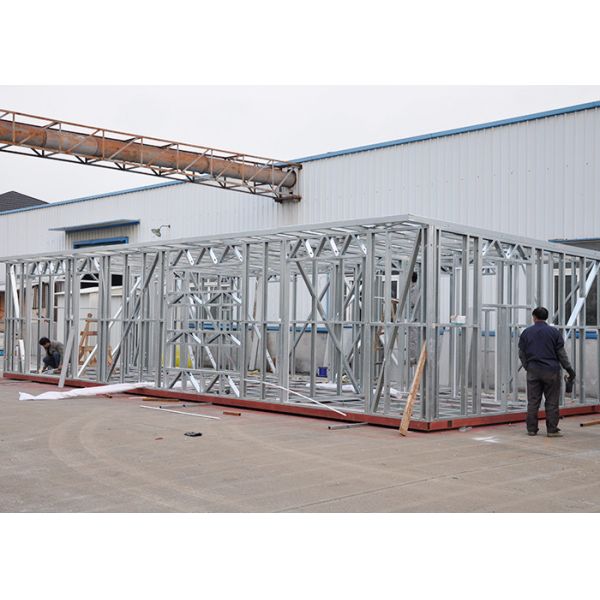 Китай Белый влагостойкий строительный сталь Металлические укрытия / Автомобильные сараи с легкой стальной рамой