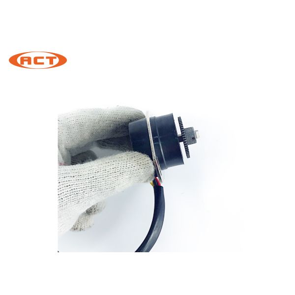 PC200-5 7861-92-4130 Fitting Sensor Komatsu Excavator Machinery Parts High Performance