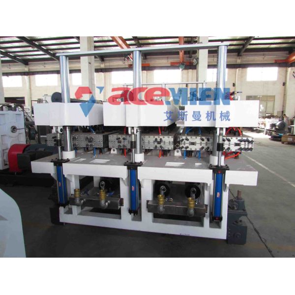 CE 380KW 40HP 915mm PP Hollow Construction Sheet Extrusion Line