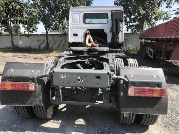 Euro 2 Used Howo Tractor Truck 371hp