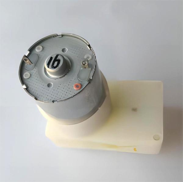 8 Rpm Plastic Spur Gearmotor For Office Automaton Equipments