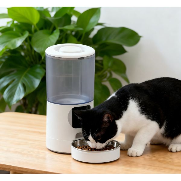 Smart Remote Control Eco-Friendly Stainless Steel & Plastic Pet Feeder for Cats & Dogs Timed Automatic Premium Food Dispenser