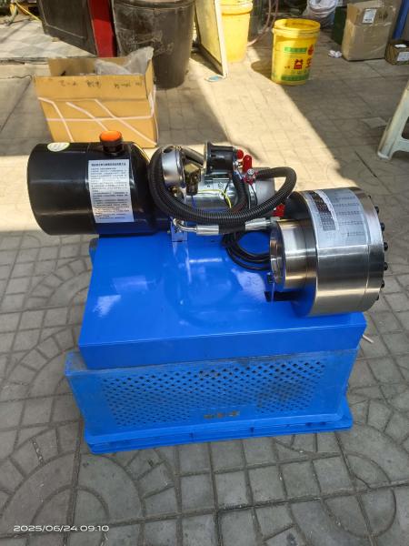 12V / 24V 7 Dies Blue Color Car Loading 1 Inch Braided Hose Crimper Battery Drive Hydraulic Hose Press Machine 6-25mm