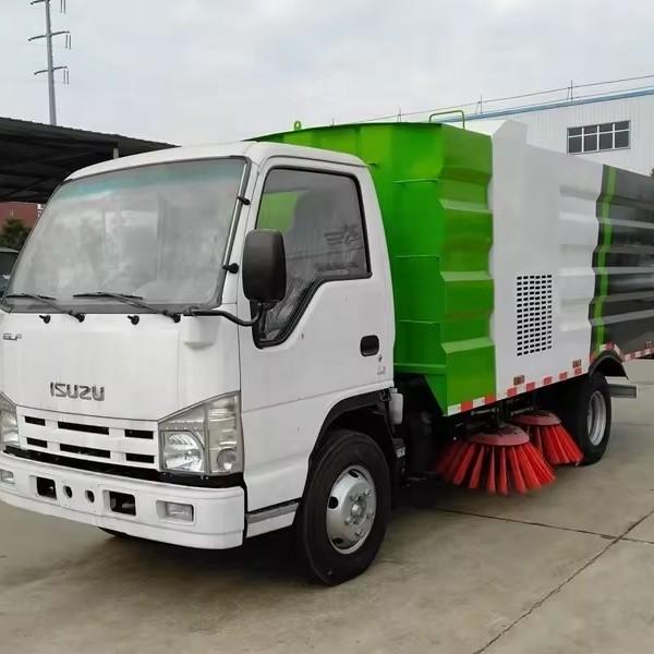 ISUZU Special Purpose Trucks 3cbm Road Sweeping Truck Mini Street Cleaning Machine