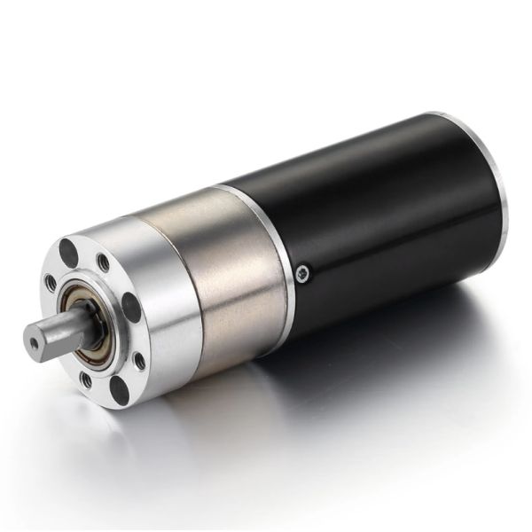 Permanent Magnet Construction 5kw Brushless DC Motor for Electric Motorbike