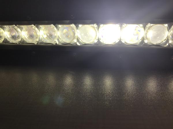 5D Optical Lens 25 Inch Single row Straight Slim Car Light Bar with 5watt*24 Cree LEDs 10800lm For 4x4 Off Road