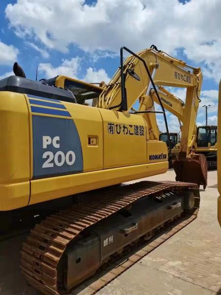 2020 Japon 20 tonnes d'excavatrice hydraulique à rampe utilisée Komatsu PC200-8