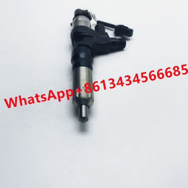 Excavator HINO J08 095000-6593 Denso Diesel Fuel Injectors