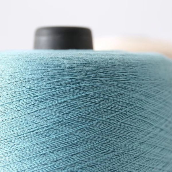 Highly Breathable Blend Yarn Raw or Dyed Pattern for Customer Requirements