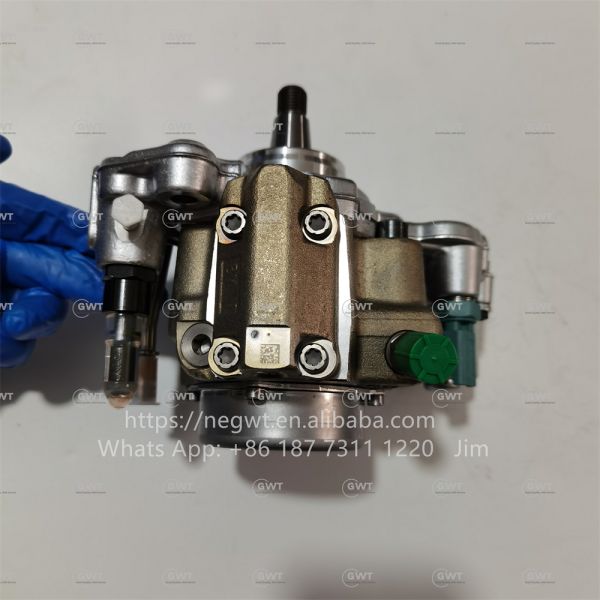 28526888 28394200 Diesel Fuel Injection Pump For Bob Doosan Teir4 D18 D24