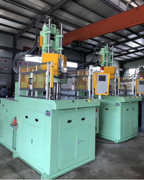 VERTICAL injection molding machine for automobile edge