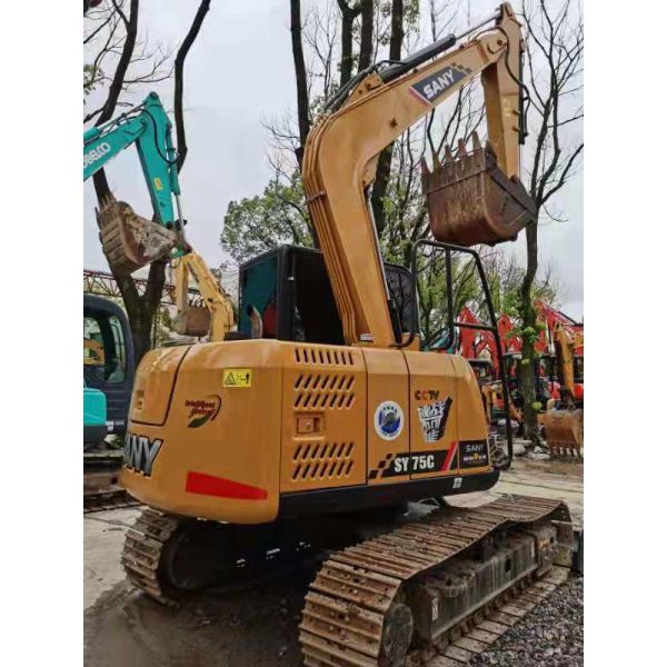 Yellow Sany SY75C Mini Crawler Excavator 3ton Isuzu Engine 0.16-0.38m Bucket Capacity