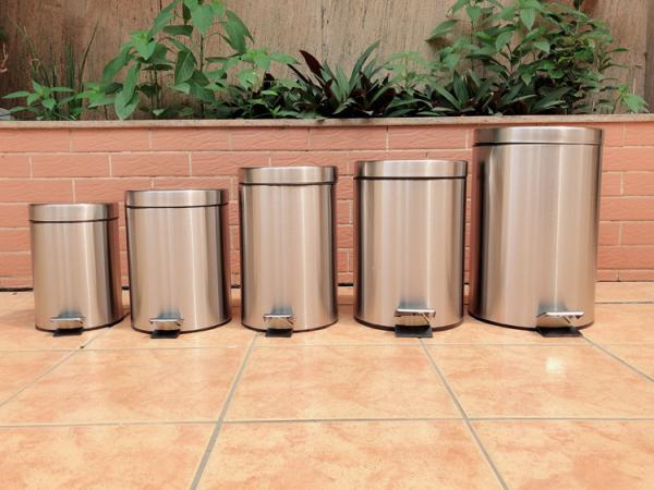 Bin 30l 40l Stainless Steel Trash Can for Kitchen Steel  Trash Can Foot Operated Pedal Trash Bin