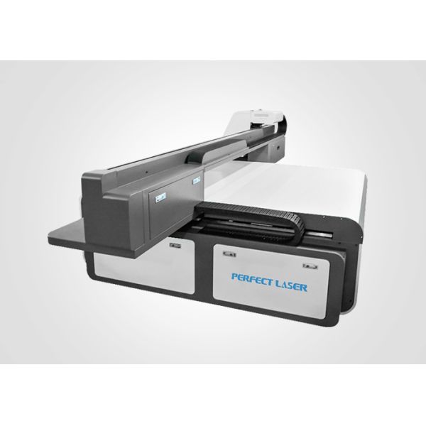 Impressora de tela plana UV multicolor de grande formato 1300mm*1500mm Área de trabalho Baixo ruído