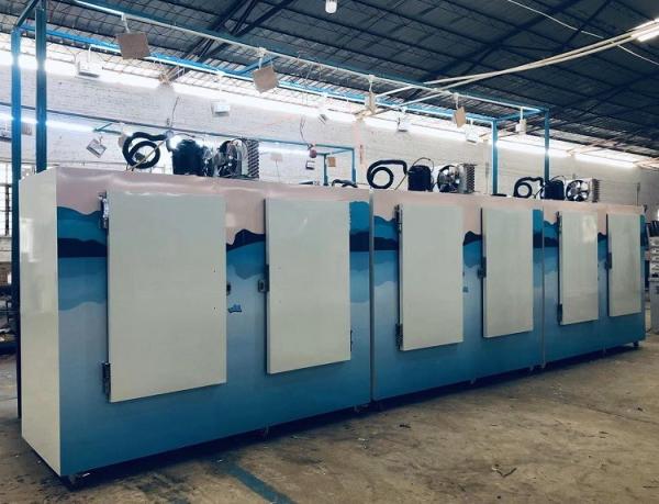 Used outdoor ice bag storage freezer for sale,100 Cu. Ft. Double Doors Cold Wall Type