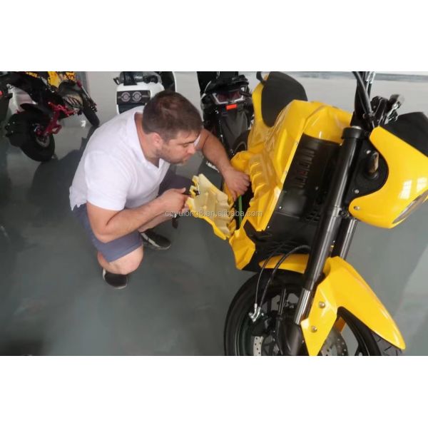 12-дюймовая шина ЕЭК одобренная 3000 Вт 4000 Вт 5000 Вт мощность охлаждения от дороги высокоскоростной мотоцикл