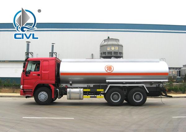 Radial Tyre Fuel Oil Transportation Truck 6X4 LHD Euro 2 336HP Lengthened Cab with 2 apartments