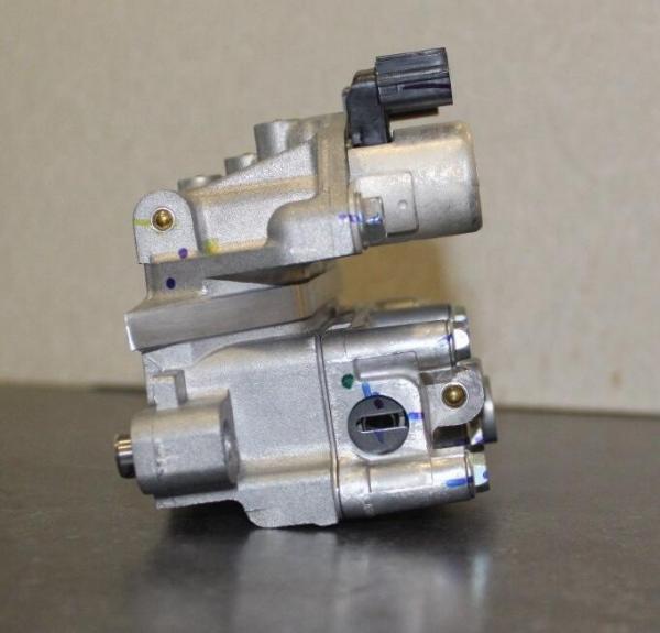 15820 R70 A01 15820 R70 A02 Honda VVT Solenoid 15820 R70 A05