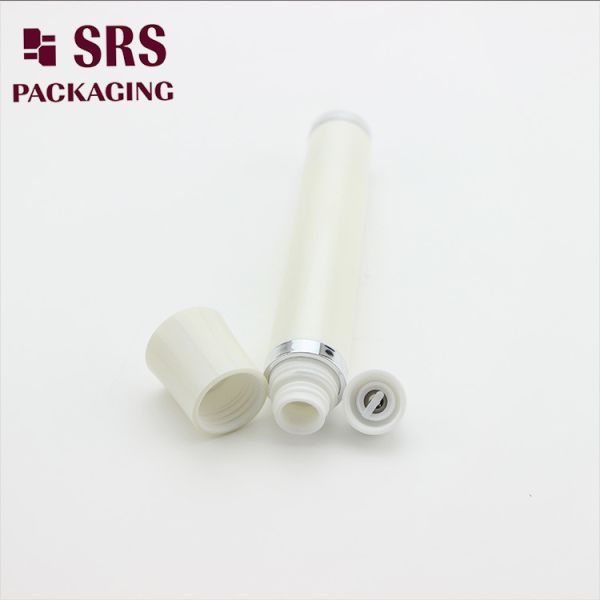 No Leakage Luxury Cosmetic White Vibrating 10ML Roll on Bottle For Eye Cream