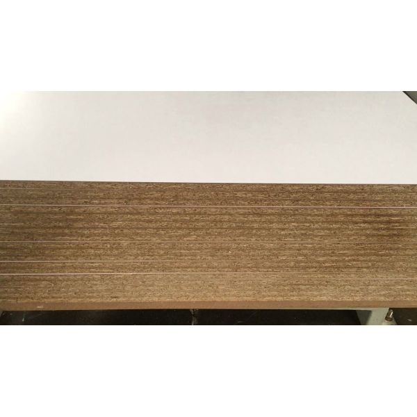 Древесина внутреннего художественного оформления основала доску частицы меламина панелей 18mm белую