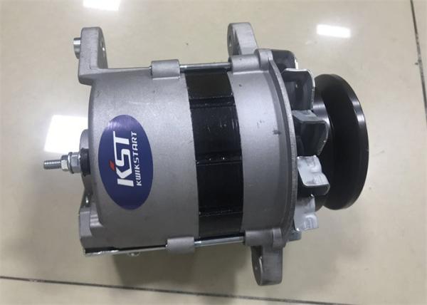 Alternador 24V 20A do motor PC60-6 diesel para a máquina escavadora 4D95 6008213850 0330005510