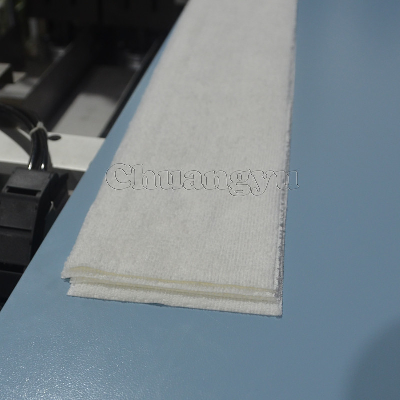 CCC одобрил ультразвуковой автомат для резки 5.5kw ткани для Mop Microfiber Rolls