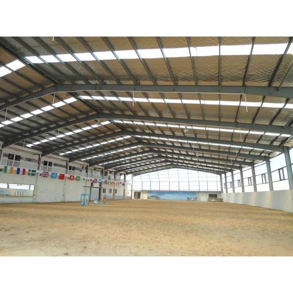 Armazém avançado de estrutura de aço de estilo industrial para fazenda de frangos de corte