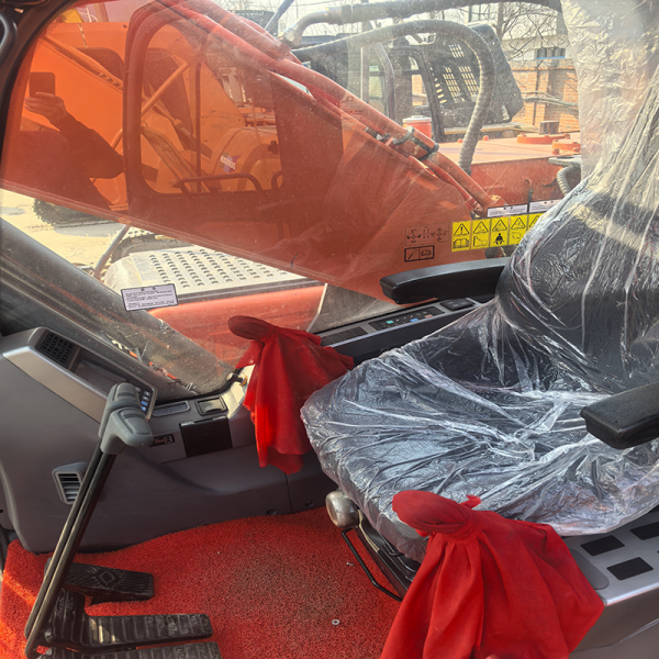 Wholesale Customized Second-hand Hydraulic Excavator Used Original Doosan Excavator Doosan DX225 DX225LC/LC-9C Used Excavator