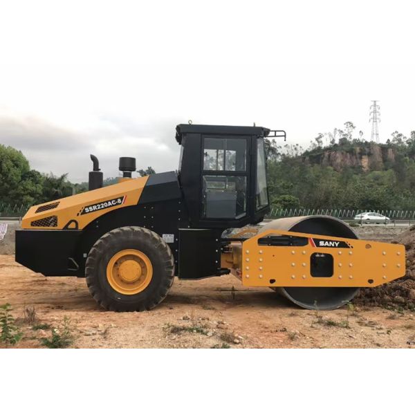 Подержанный Sany SSR220 полный гидравлический двойной привод один стальной колесный ролик для продажи