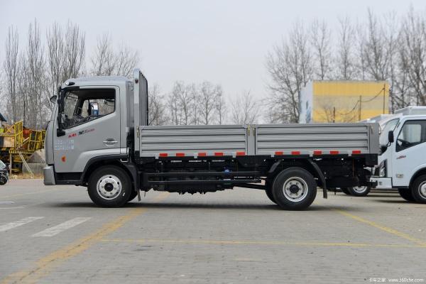 Dongfeng Capt Star Yuan K6 2.5L diesel 155hp 4.17m single row panel light truck