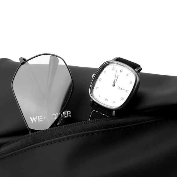 Magnetic buckle bag Chest bag Men's crossbody chest bag Multi-functional fashion senior sense men's Fanny pack