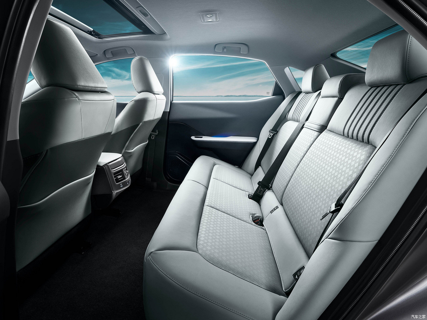 Легкий Toyota EV Vehicle BZ3 Электрический Седан 2024 Elite PRO