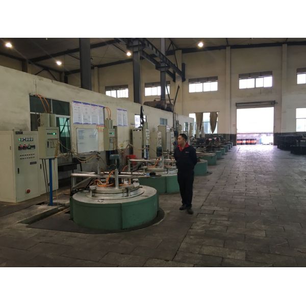 Высокий тяжелый рок водяной скважины воздушного давления сверля буровые наконечники Дтх ловит 32 инфракрасн 3,5 полисмена 34 БР 3