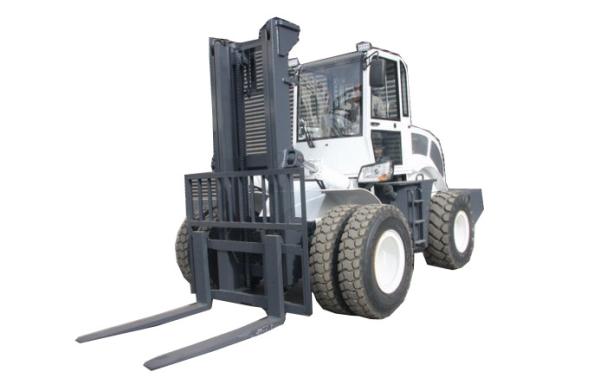 controle hidráulico diesel do caminhão de empilhadeira do corta-mato 4WD com condição 6000kg do ar