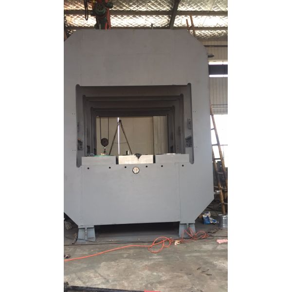 Correia transportadora de borracha/placa de borracha Vulcanizando máquina de imprensa com faixa de temperatura 0-300 ℃