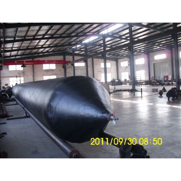Diameter 0.3m To 2.2m Marine Rubber Airbags Customized For Vessel