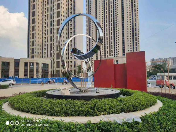 Corrosion Resistant 3.5M Height Modern Abstract Sculpture as Ornaments