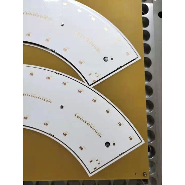 Única máquina do router do CNC do PWB da tabela com tabela customizável