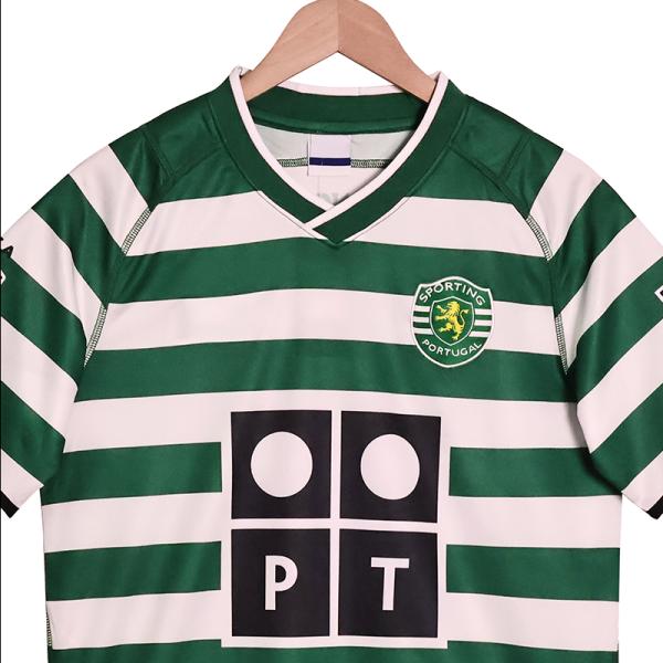 Classic reproduction of Sporting Lisbon 2003-2004 home retro jersey group customization