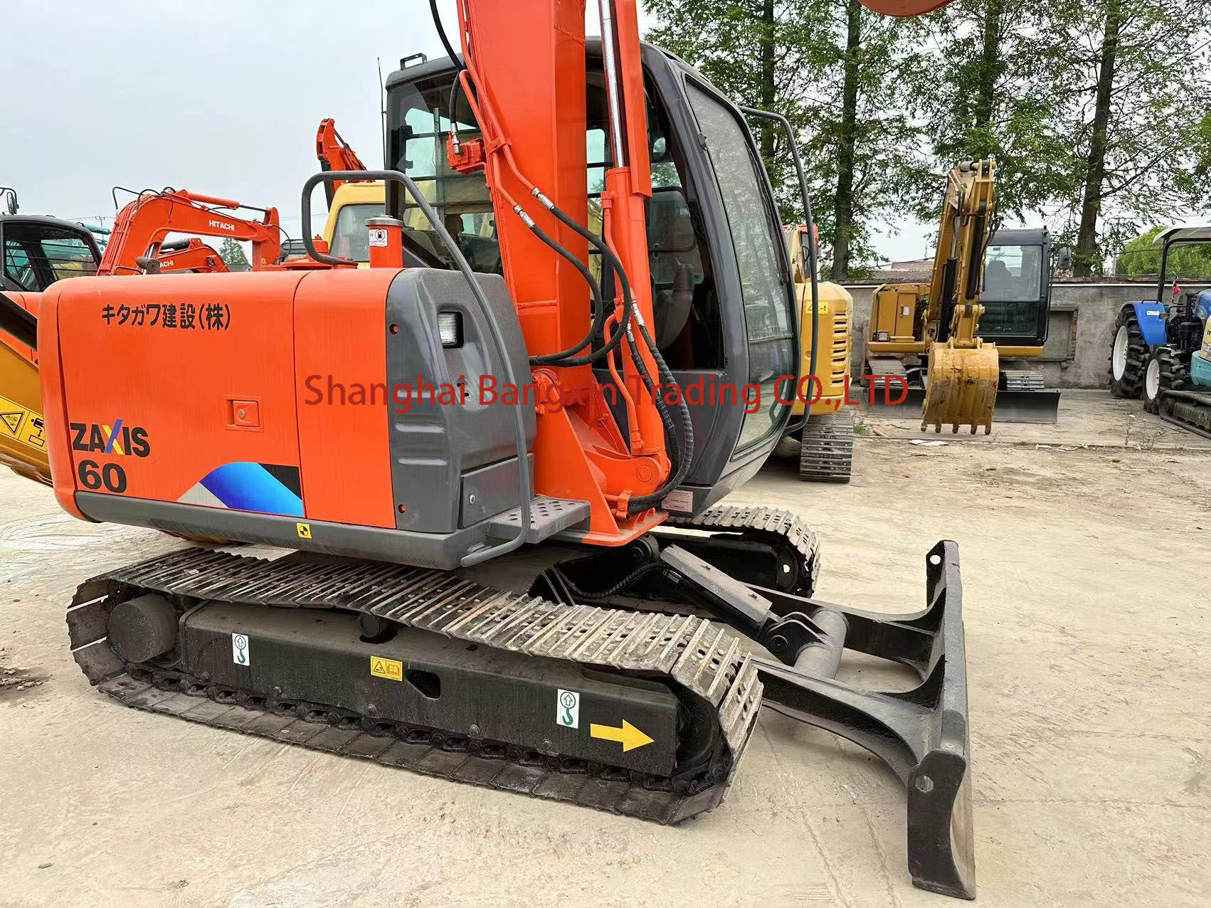 EPA/CE Certified Good Condition Used Hitachi ZX60 Excavator with Original Hydraulic Valve