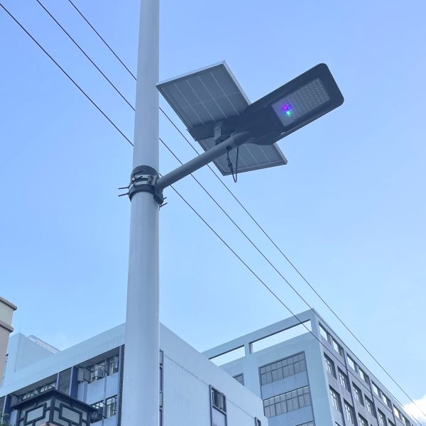 IP66 Solar Street Light 300W 500W 600W 1000W 1600W High Power Solar Street Light For Main Street Highway Light Solar