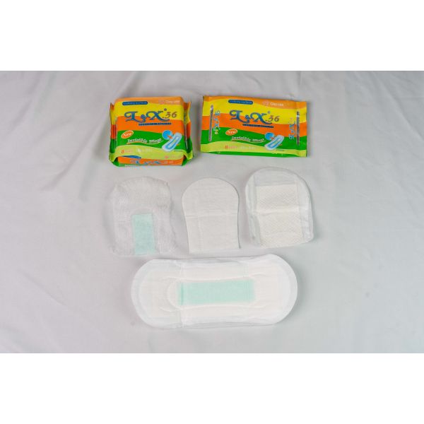 Soft and Comfortable Sanitary Napkins Pad for Women with High Absorbency and Breathable Material