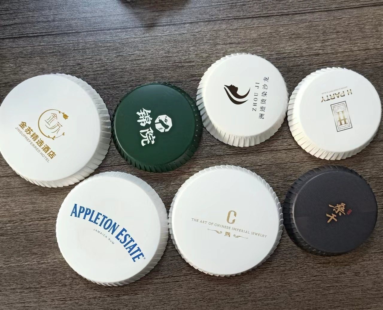 Compostable Biodegradable Paper Lid for Eco-Friendly Hotel Restaurant Salon and Club