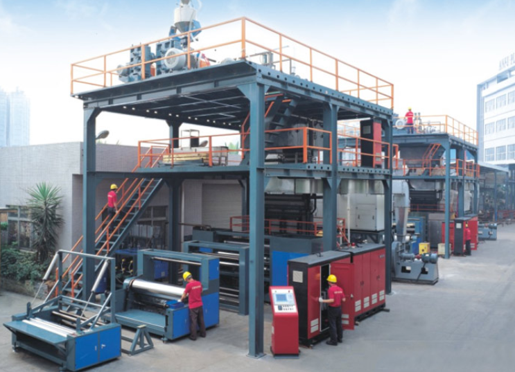 Ткань S SS SMS Pp Spunbond не сплетенная делая машиной 1600mm 2400mm 3200mm