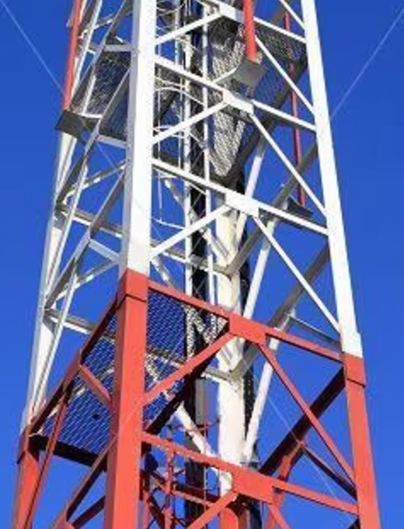 Базовая станция 4G 5G Прибрежная зона Горячее оцинкованное телекоммуникационное углом Стальная башня
